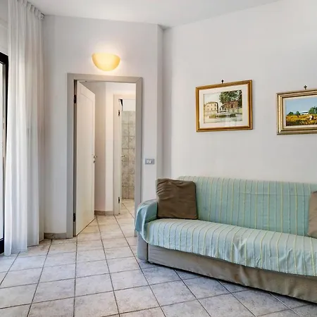 Apartment 18 Mehari