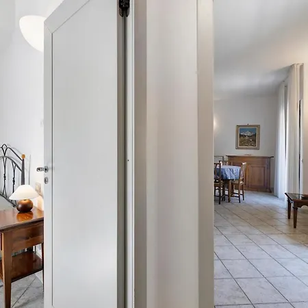 18 Mehari Apartment