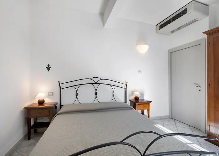 Apartament 18 Mehari Varigotti